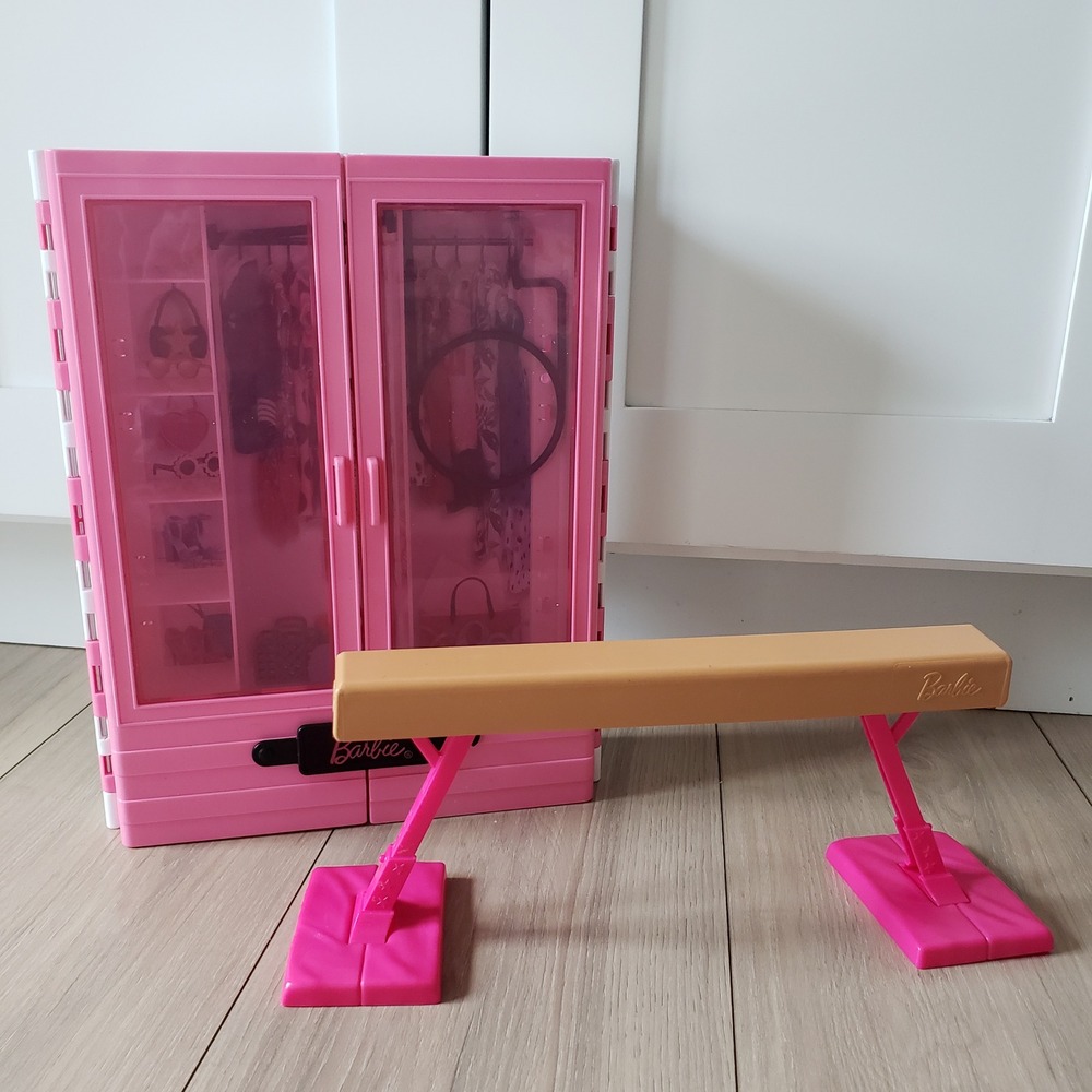 Barbie Fashion Closet and‎ Gymnastics Beam Playset Pink GBK11 Mattel Toy